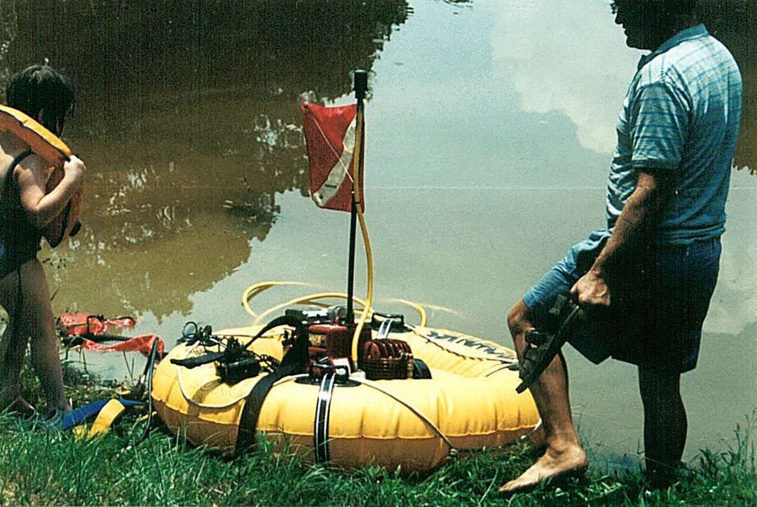 Vintage Brownie's Third Lung dive system in use